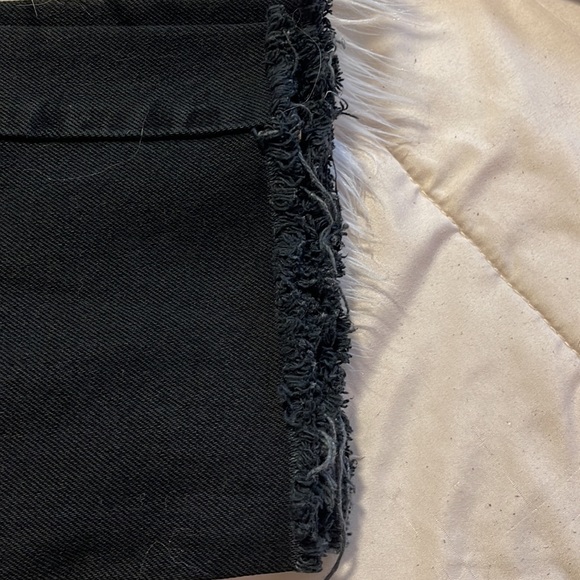 reworked Levi’s boyfriend jeans with overlapping front - Picture 10 of 10